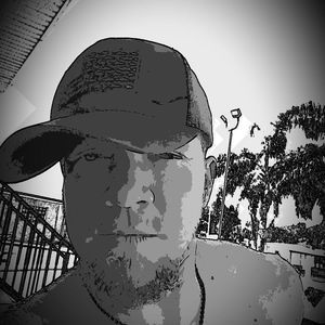 Meet your Posher, Logan